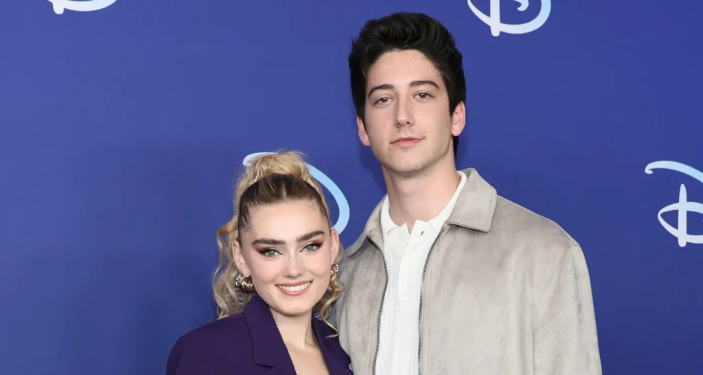 Milo Manheim Relationships